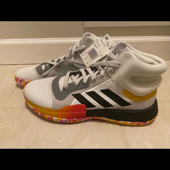 Marquee Boost - Picture 1 of 3